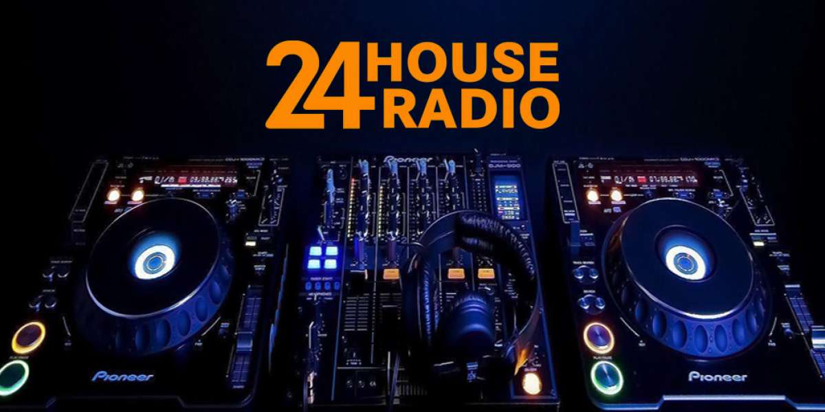 24 House Radio